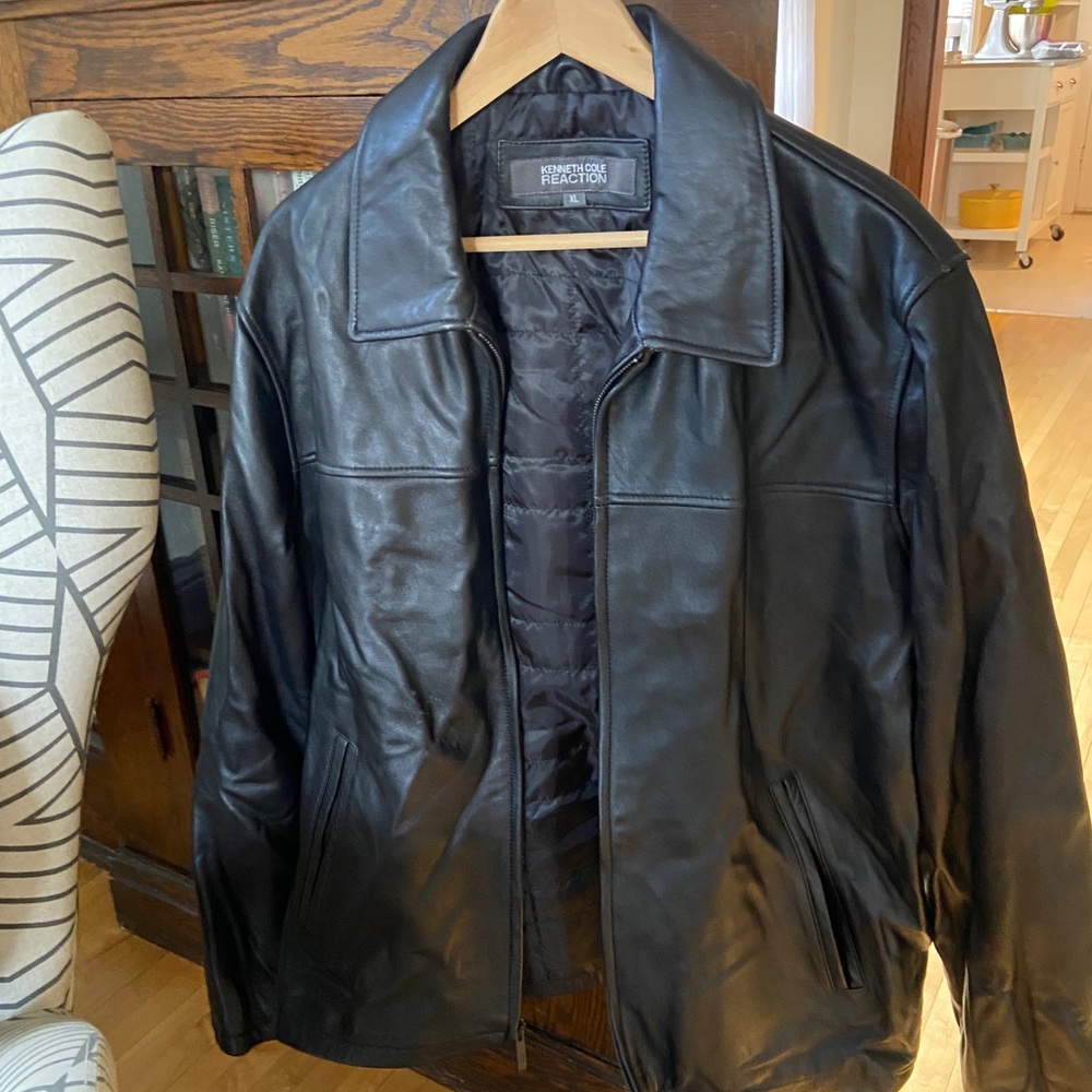 Men’s Black Leather Jacket